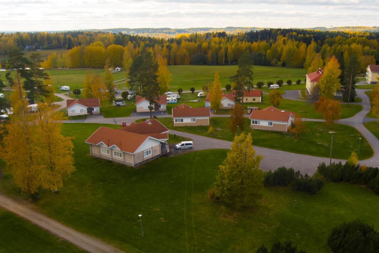Ik Hotel & Camping Keuru Exteriör bild